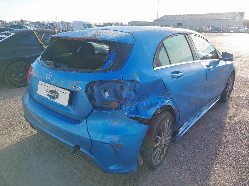 2014 MERCEDES-BENZ A200 BLUE-CY AMG SPORT CD 