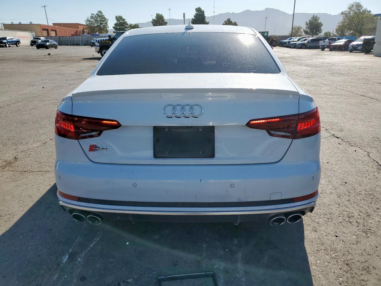 2018 Audi S4 Premium Plus VIN: WAUB4AF46JA080555 Lot: 71647985