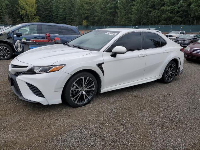  TOYOTA CAMRY 2019 Белы