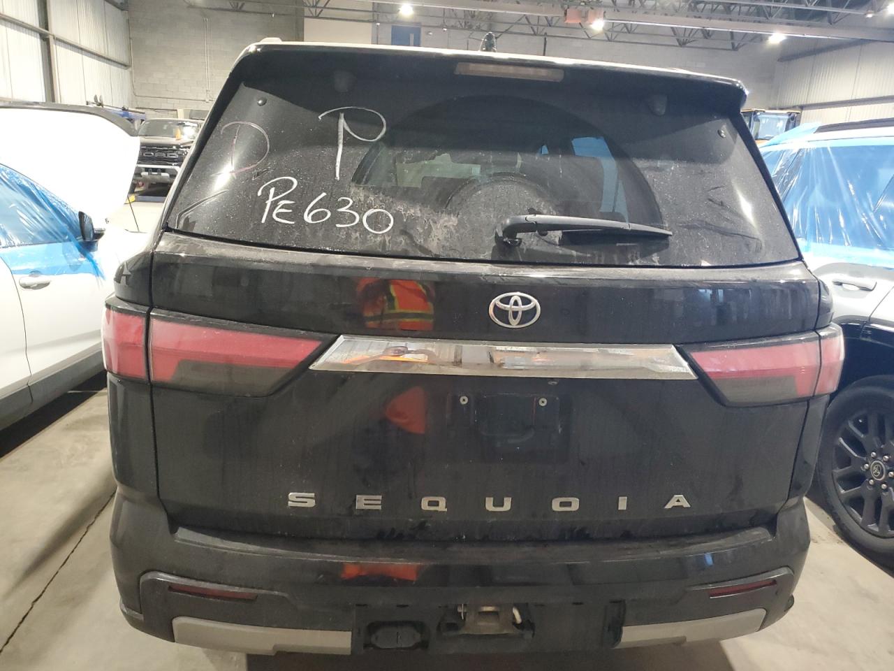 2023 Toyota Sequoia Sr5 VIN: 7SVAAABA7PX005040 Lot: 71700915