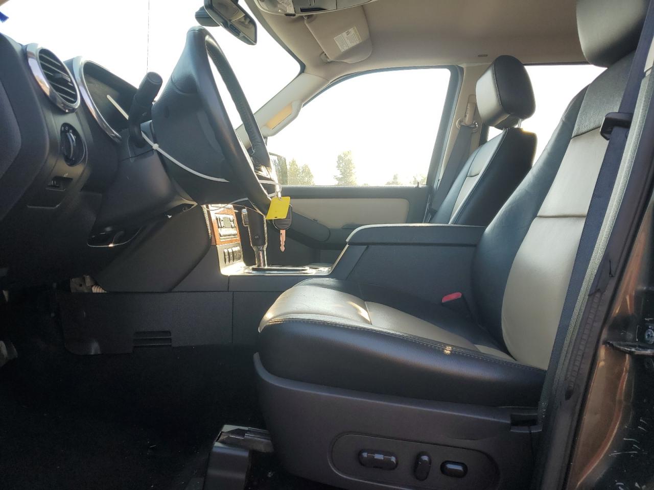 2008 Ford Explorer Eddie Bauer VIN: 1FMEU74E78UB24050 Lot: 82063715