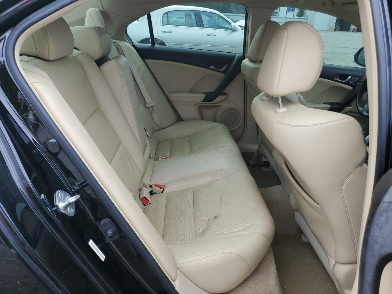 2010 Acura Tsx VIN: JH4CU2F6XAC031909 Lot: 81889155