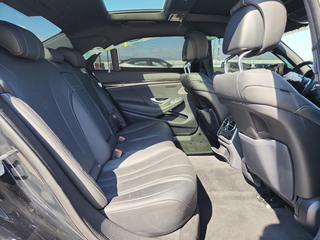 2017 Mercedes-Benz S 550 VIN: WDDUG8CB2HA326208 Lot: 84013435