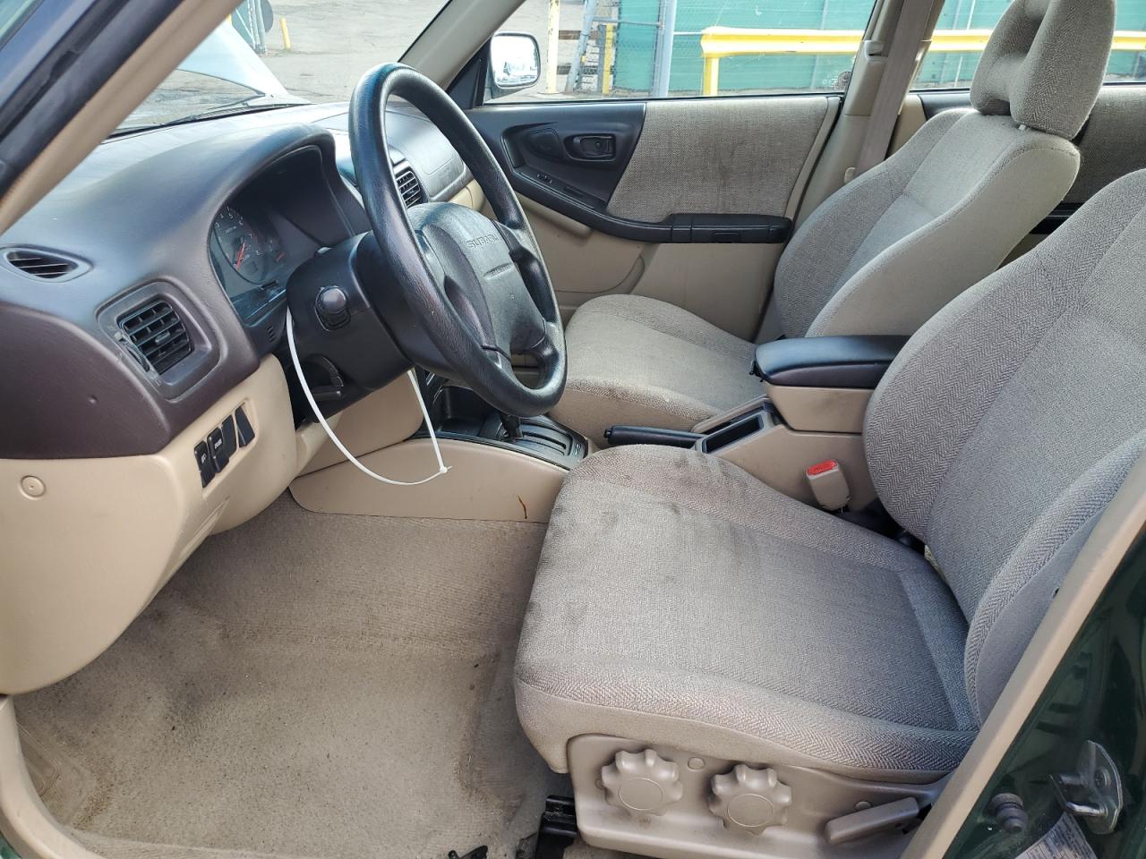 2002 Subaru Forester L VIN: JF1SF63542H747046 Lot: 84886365