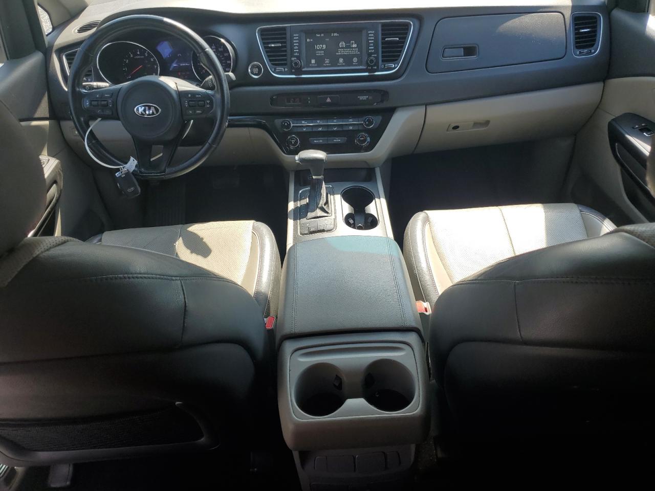 2017 Kia Sedona Lx VIN: KNDMB5C11H6271865 Lot: 81385195