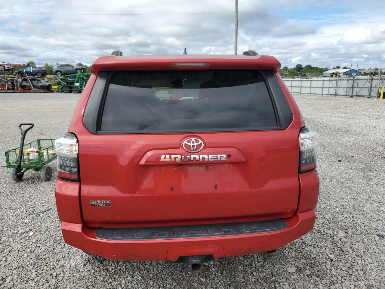 2019 Toyota 4Runner Sr5/Sr5 Premium VIN: JTEBU5JRXK5708555 Lot: 83934735
