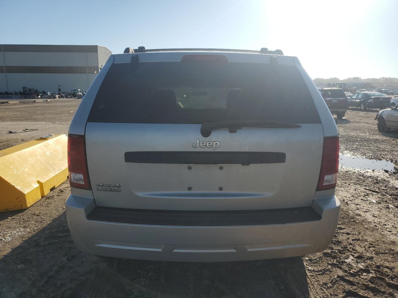 1J8GR48K48C147569 2008 Jeep Grand Cherokee Laredo