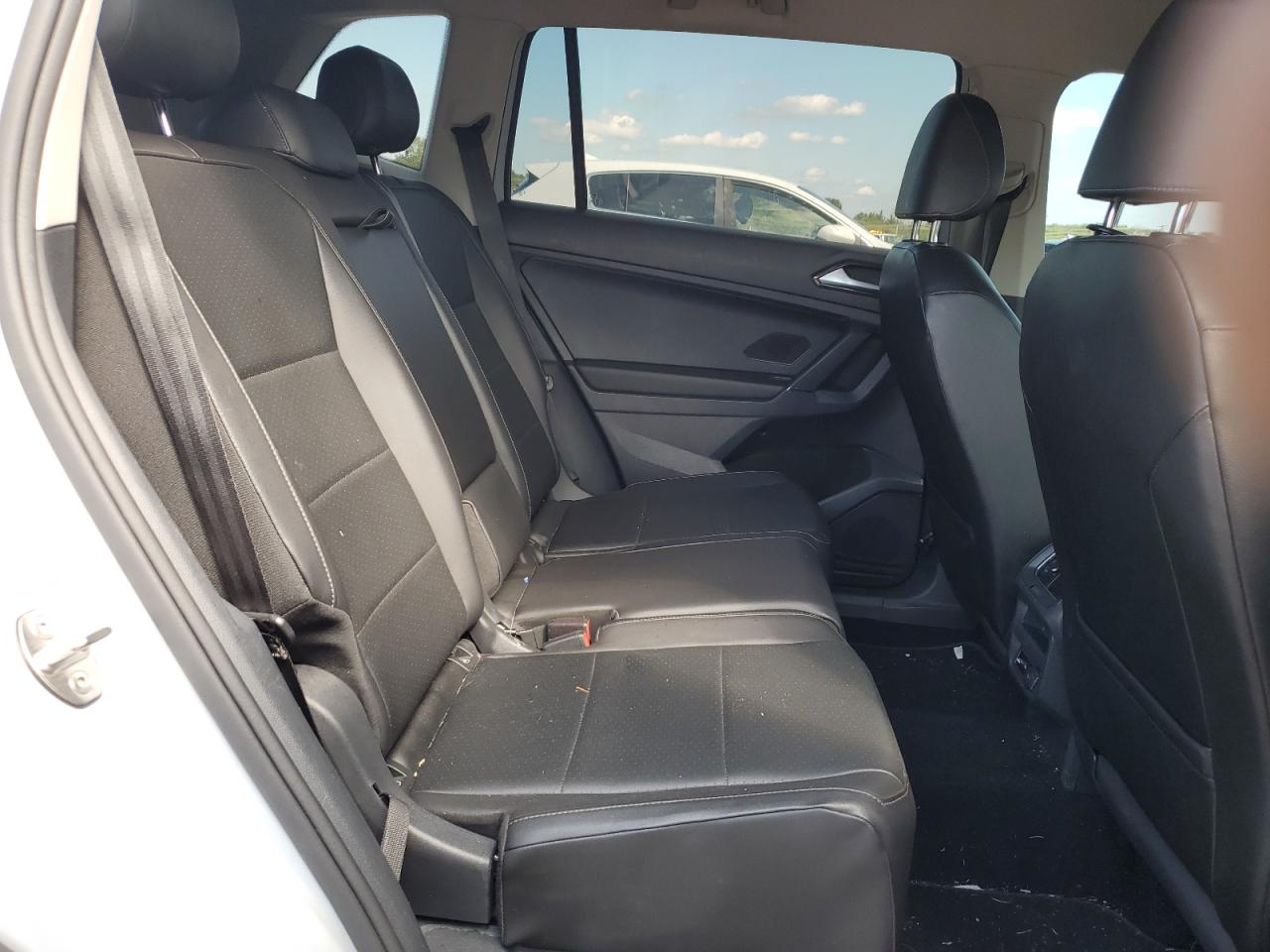 2018 Volkswagen Tiguan Se VIN: 3VV2B7AX0JM006307 Lot: 84221135