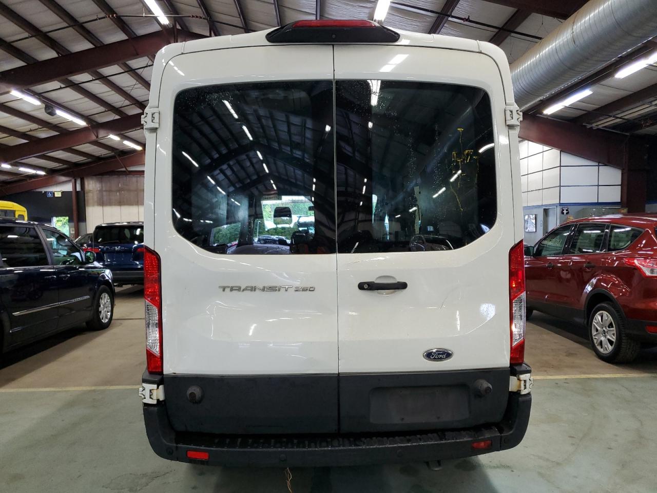 2019 Ford Transit T-250 VIN: 1FTYR2CM1KKB46532 Lot: 84238945