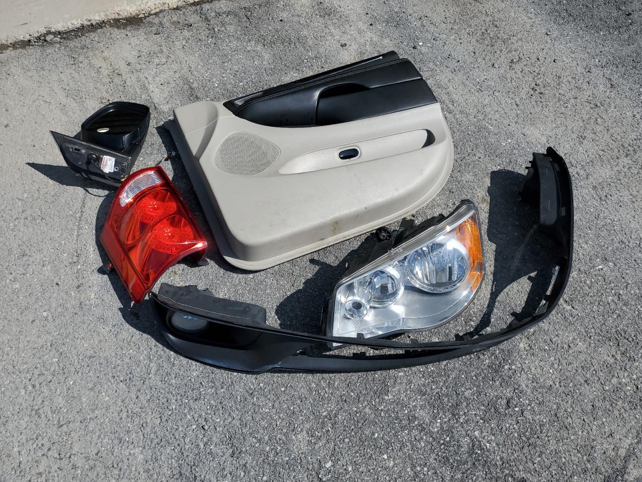 2018 Dodge Grand Caravan Sxt VIN: 2C4RDGCG8JR223228 Lot: 81611895