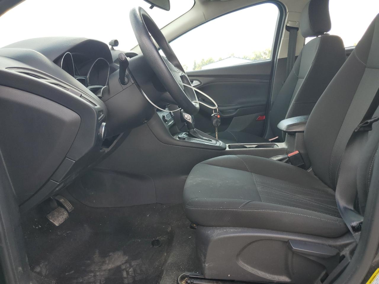 2015 Ford Focus Se VIN: 1FADP3F22FL353425 Lot: 84450935