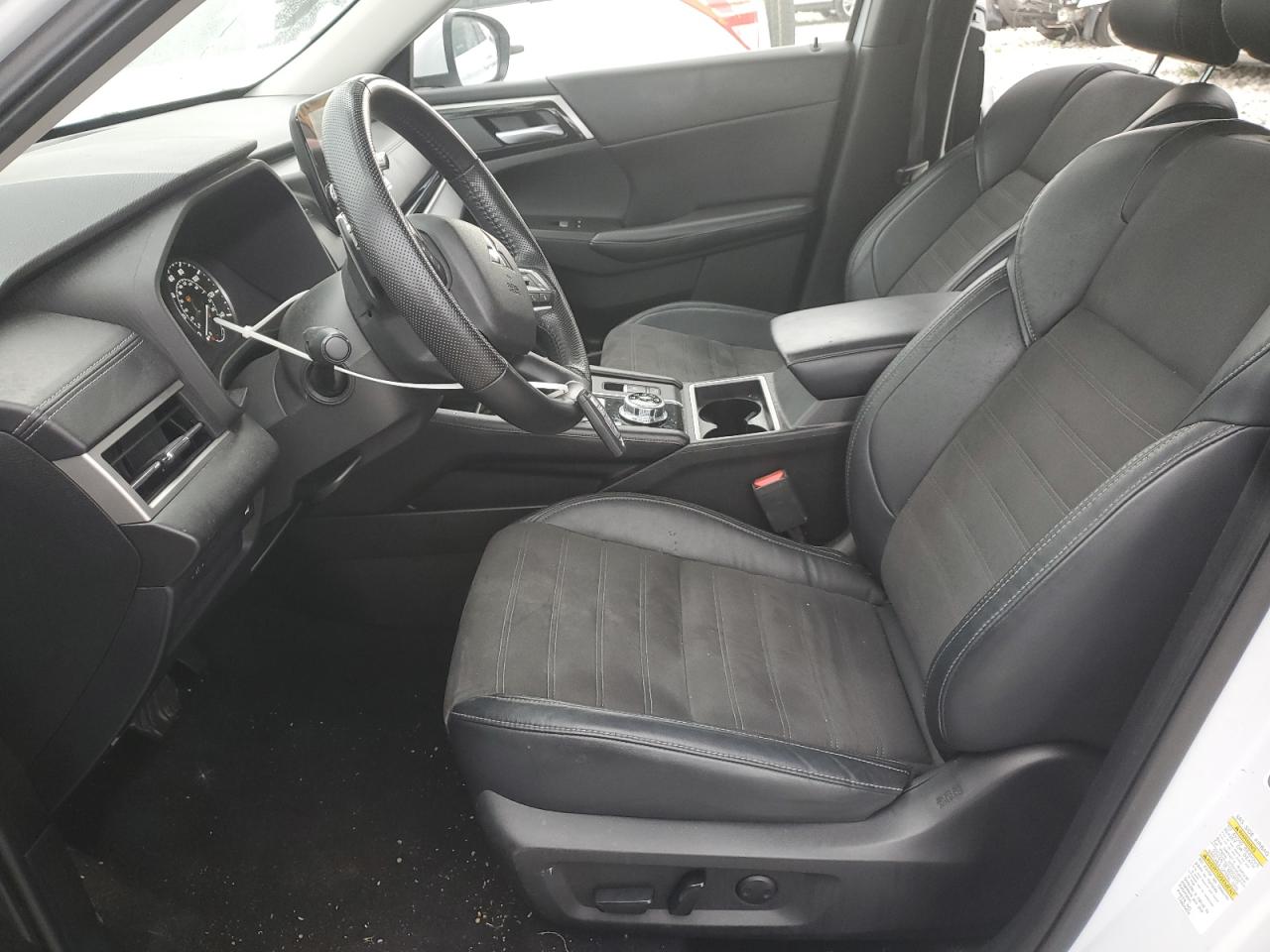 2023 Mitsubishi Outlander Se VIN: JA4J4UA83PZ025480 Lot: 70075965
