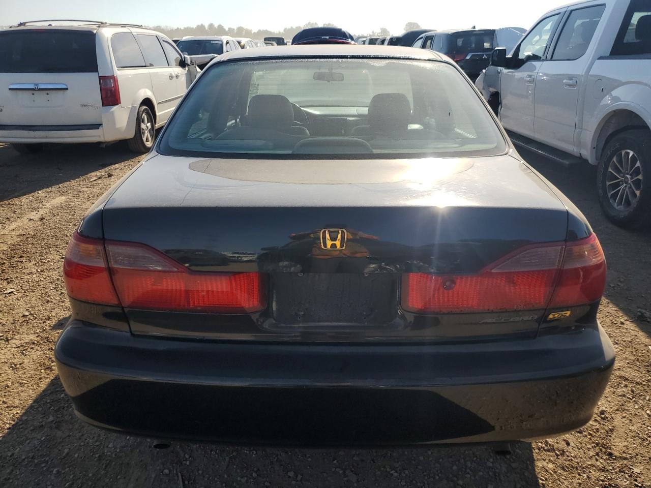 1999 Honda Accord Ex VIN: 1HGCG1656XA056483 Lot: 81012165