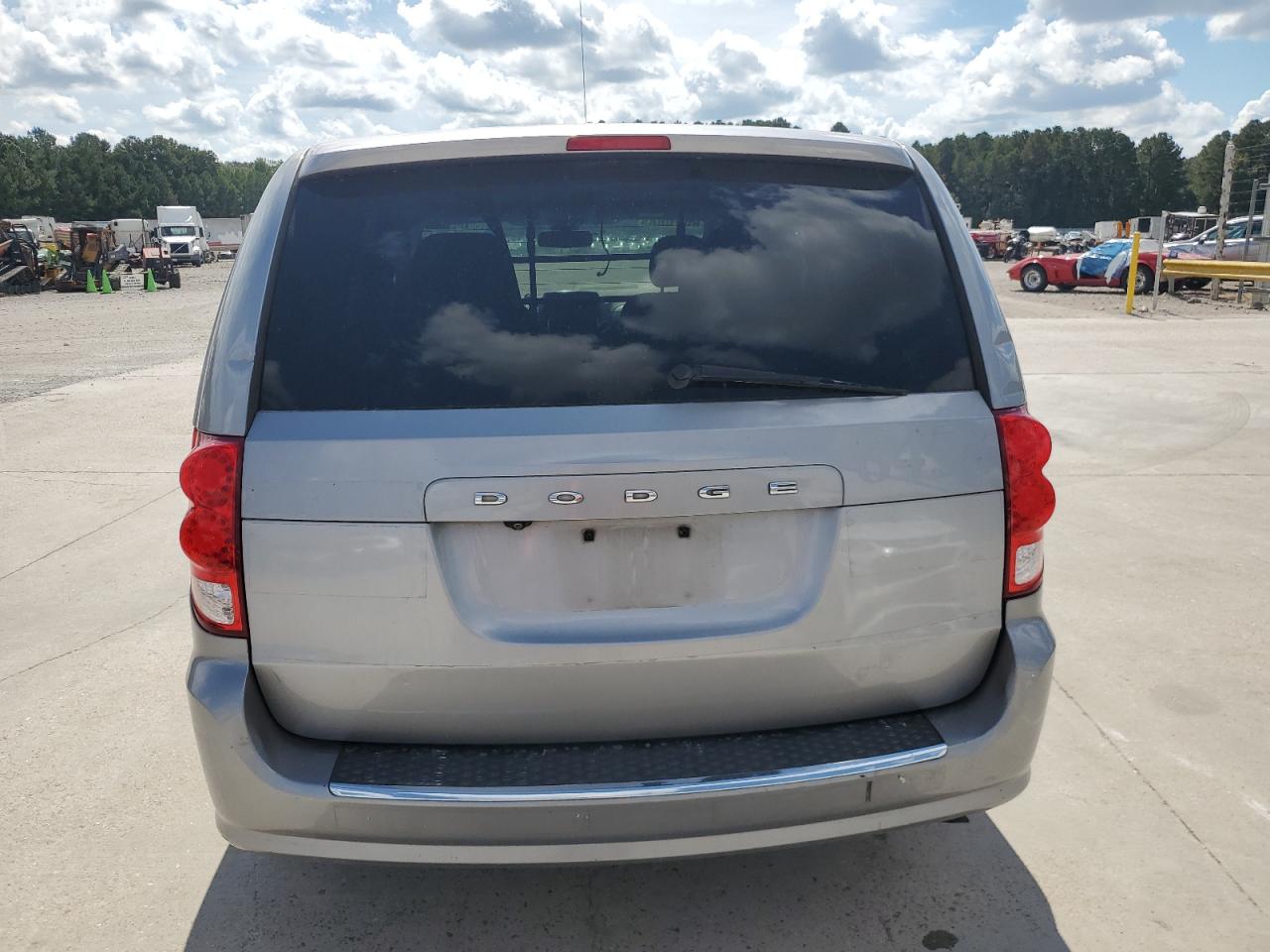 2018 Dodge Grand Caravan Se VIN: 2C4RDGBG5JR340217 Lot: 80104105