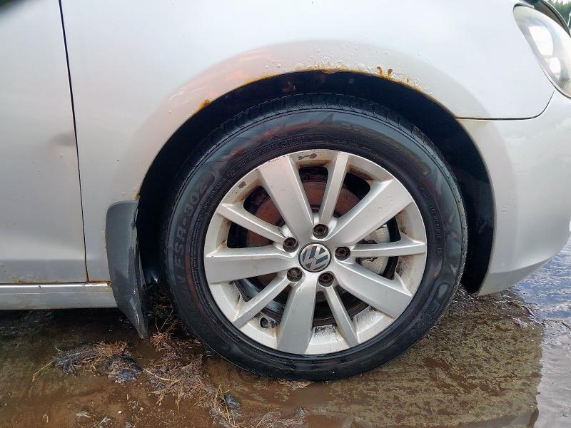 2011 VOLKSWAGEN GOLF MATCH TDI 