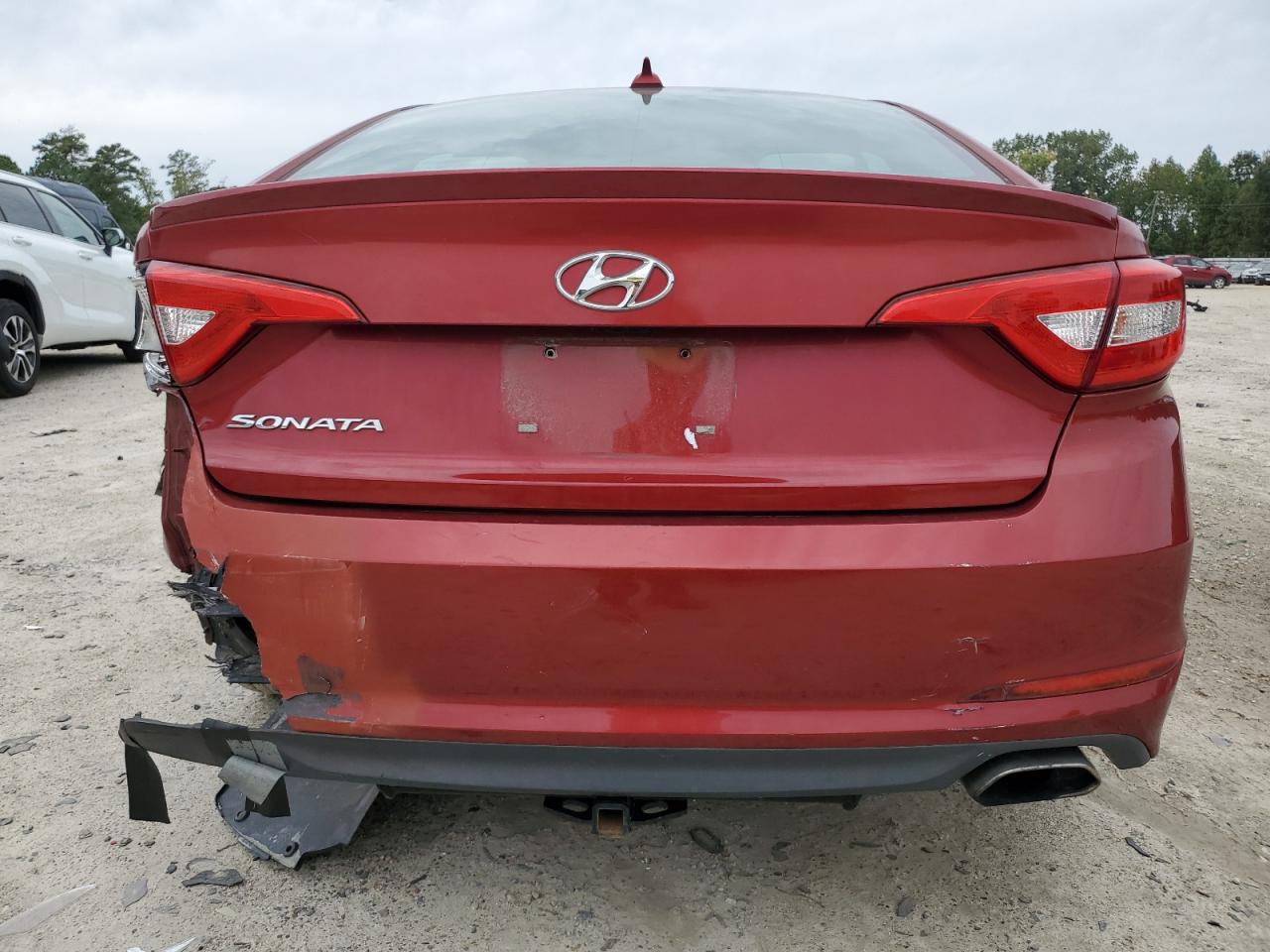 2015 Hyundai Sonata Se VIN: 5NPE24AF7FH151245 Lot: 82036035