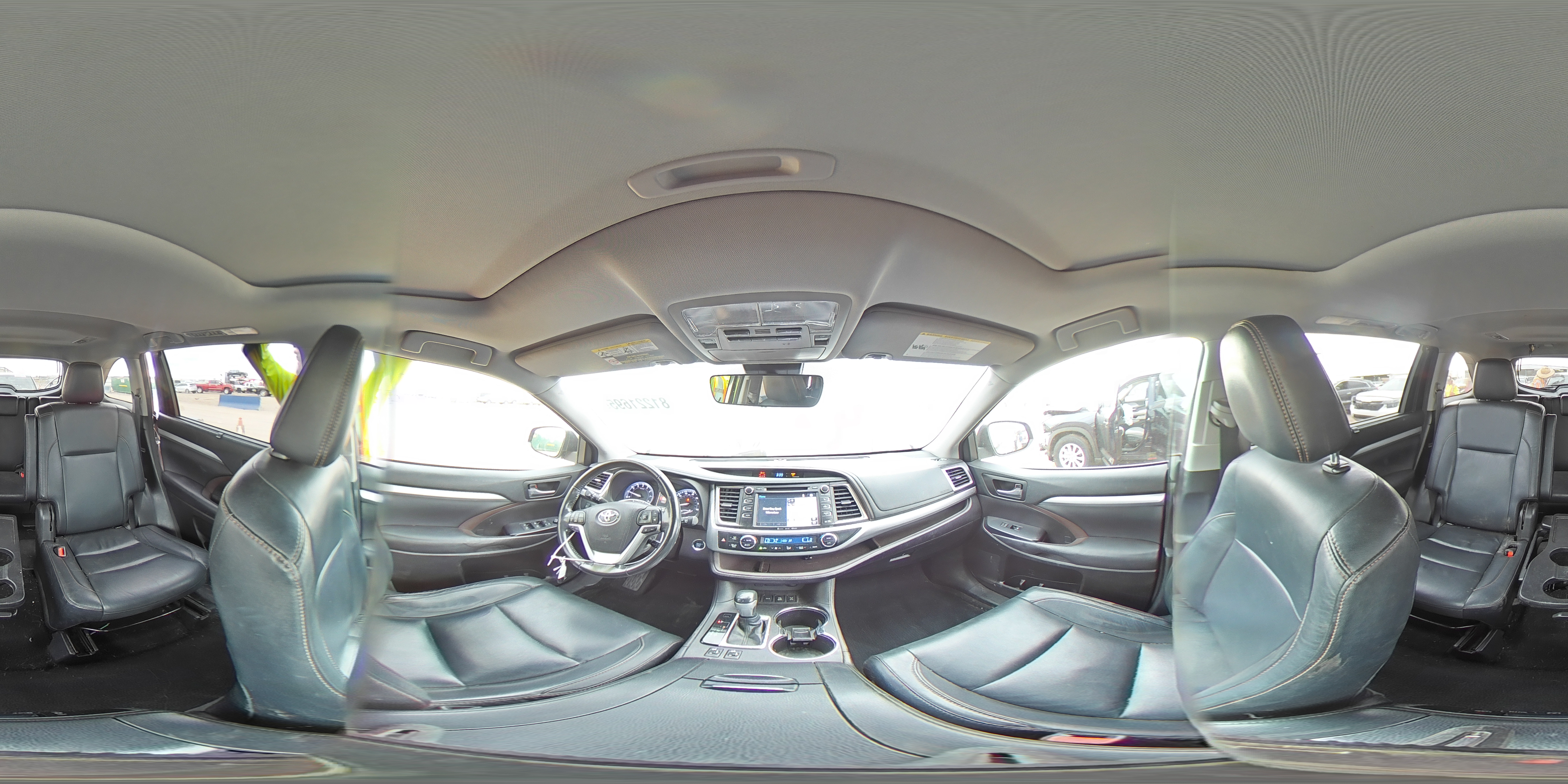 2018 Toyota Highlander Se VIN: 5TDJZRFH6JS828290 Lot: 81221695