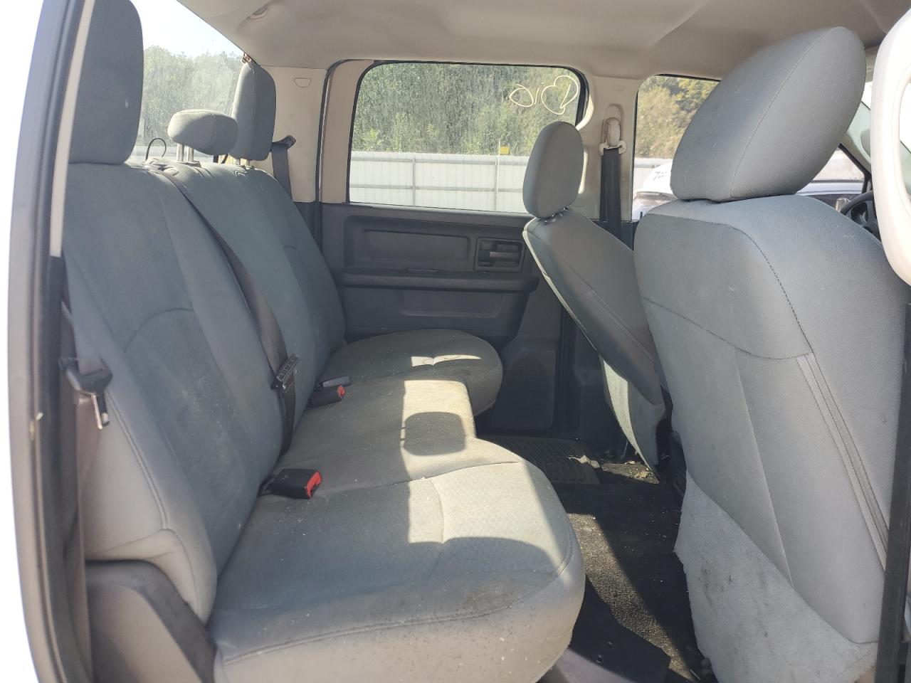 2015 Ram 2500 St VIN: 3C6UR5HL7FG553694 Lot: 81506845