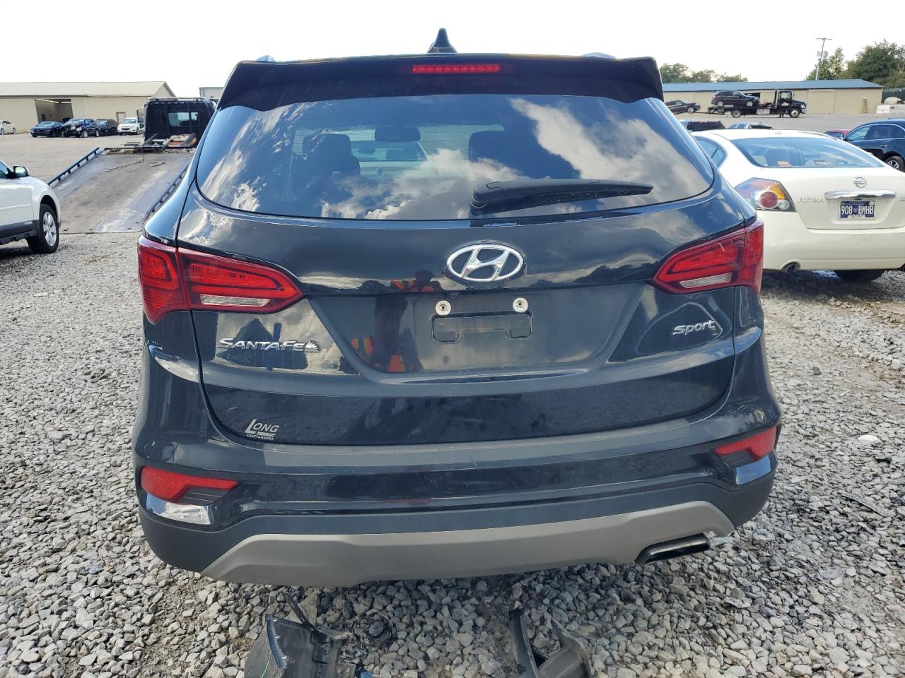2017 Hyundai Santa Fe Sport VIN: 5NMZU3LB2HH041686 Lot: 84218665