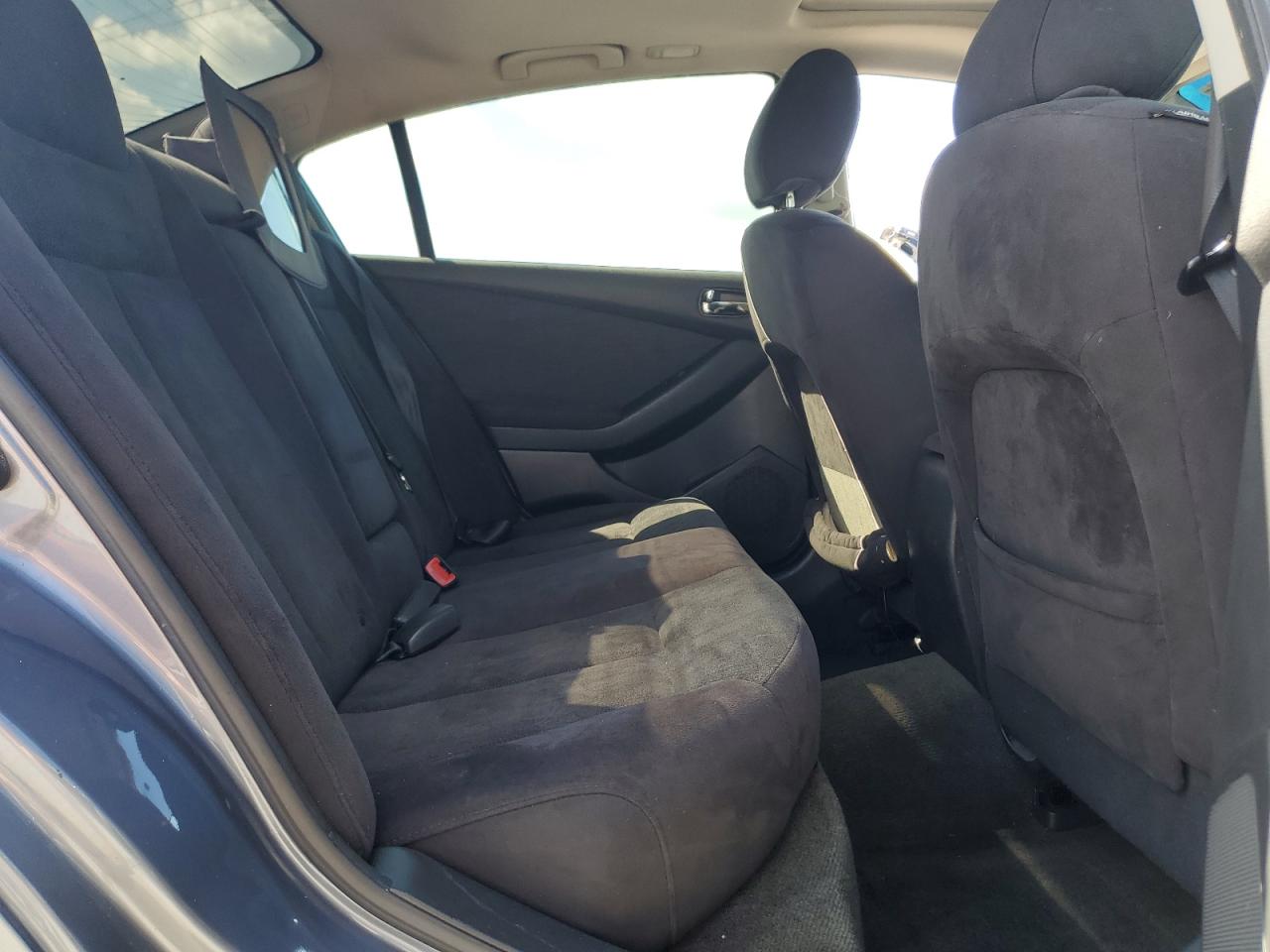 2011 Nissan Altima Base VIN: 1N4AL2AP5BC102274 Lot: 84595235