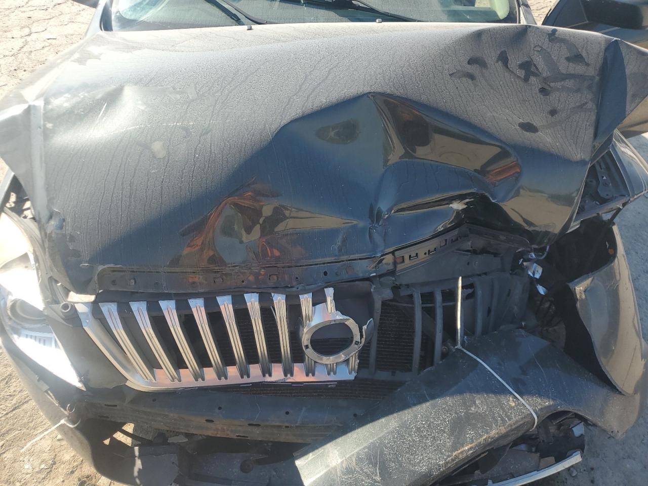 2010 Mercury Milan Premier VIN: 3MEHM0JA5AR608501 Lot: 81465975