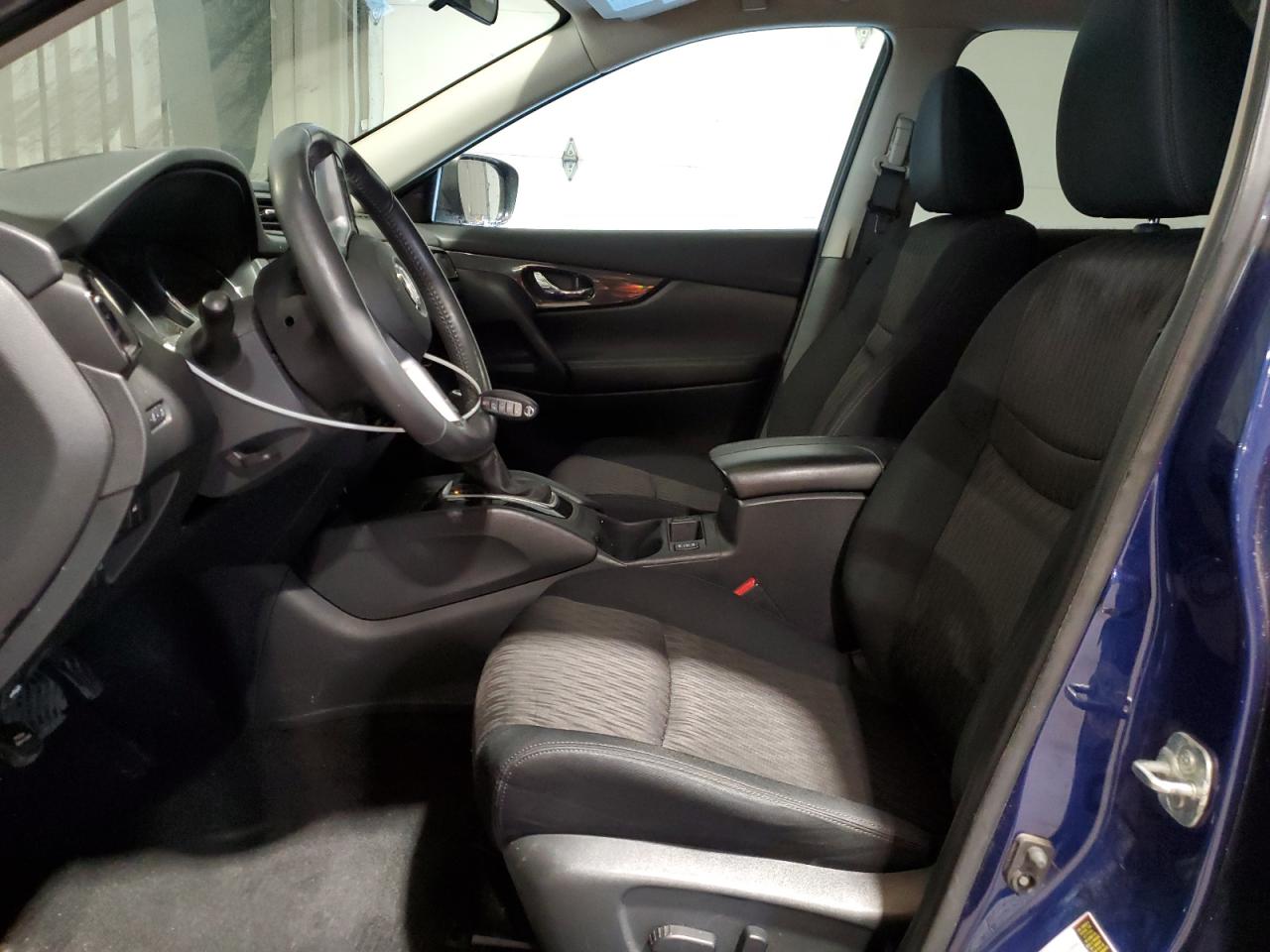 2017 Nissan Rogue Sv VIN: 5N1AT2MV6HC867700 Lot: 80221285