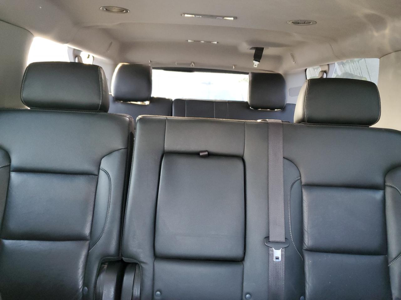 2019 Chevrolet Suburban K1500 Lt VIN: 1GNSKHKC4KR391149 Lot: 71868925