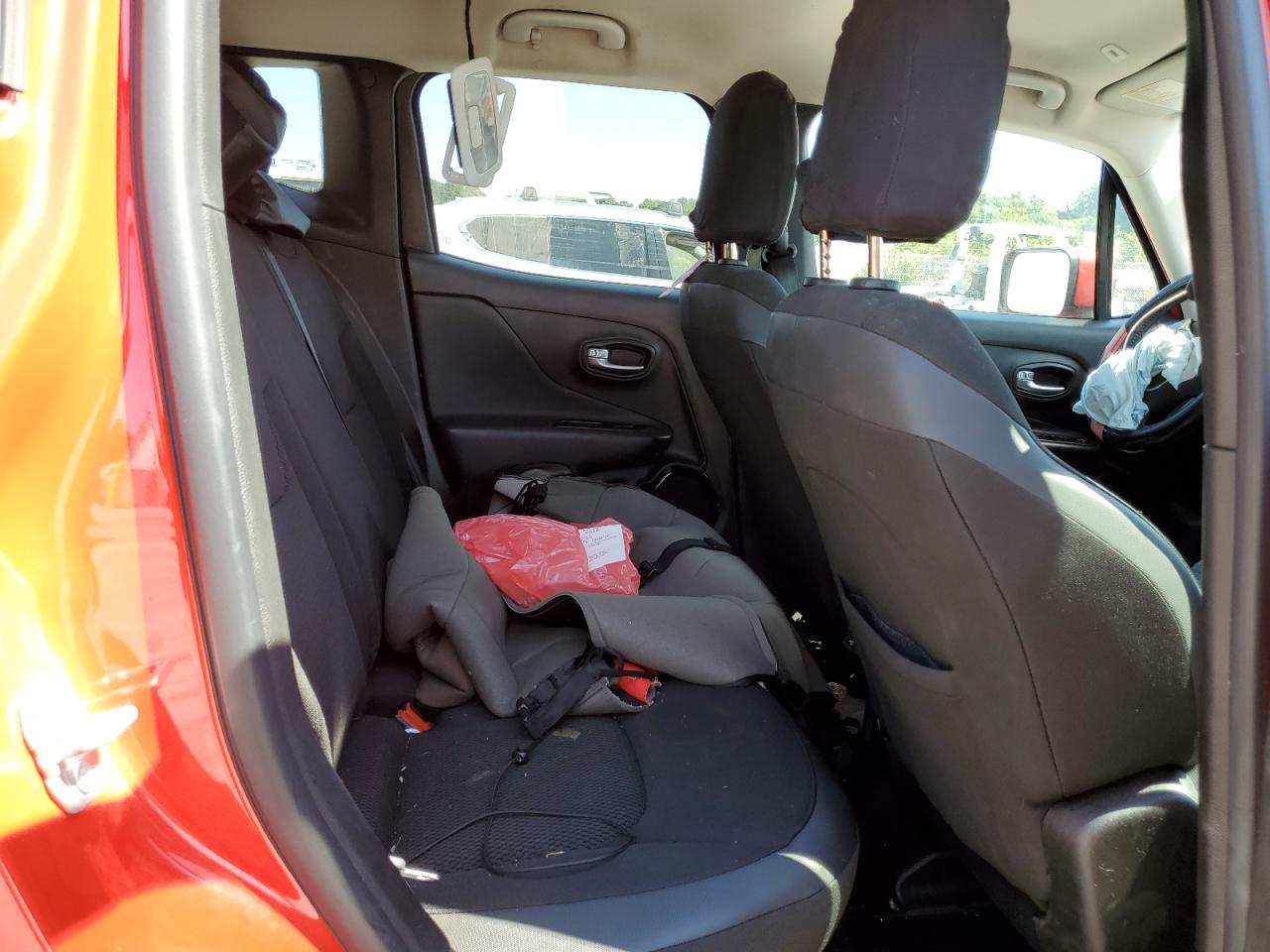 2019 Jeep Renegade Latitude VIN: ZACNJBBB6KPJ87963 Lot: 71957815