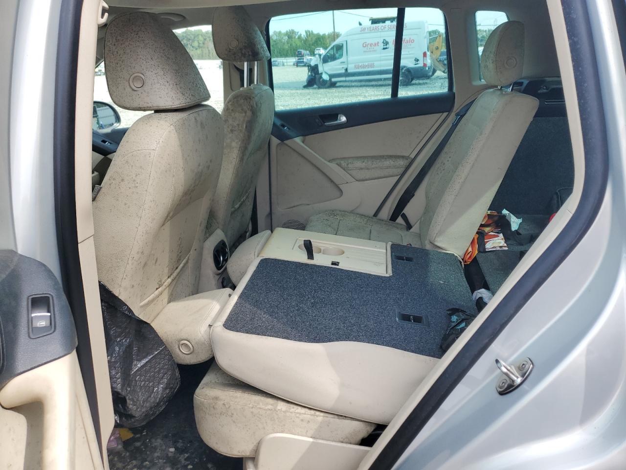 2013 Volkswagen Tiguan S VIN: WVGBV7AX5DW520398 Lot: 84586225