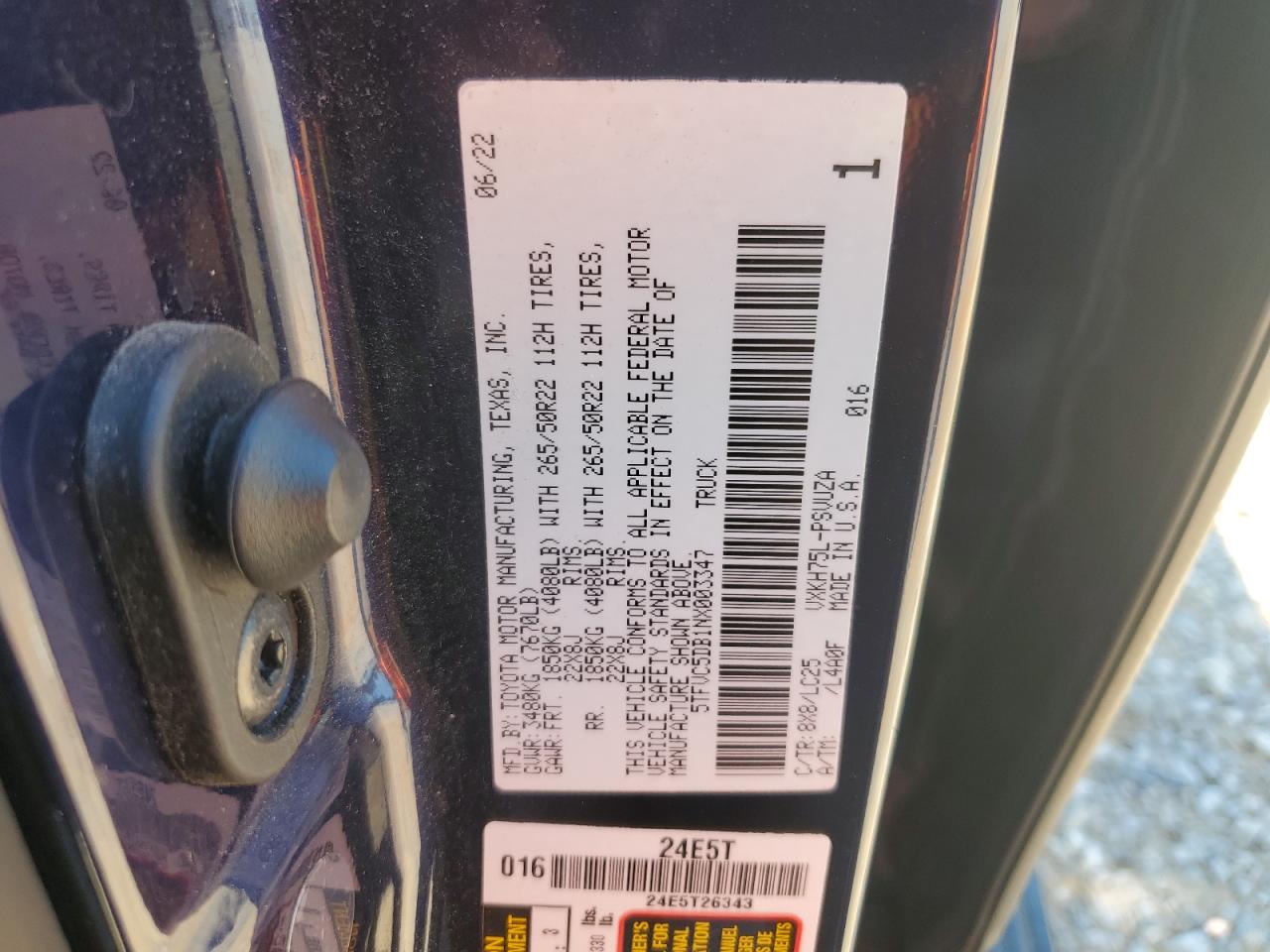 2022 Toyota Tundra Crewmax Capstone VIN: 5TFVC5DB1NX003347 Lot: 71352105