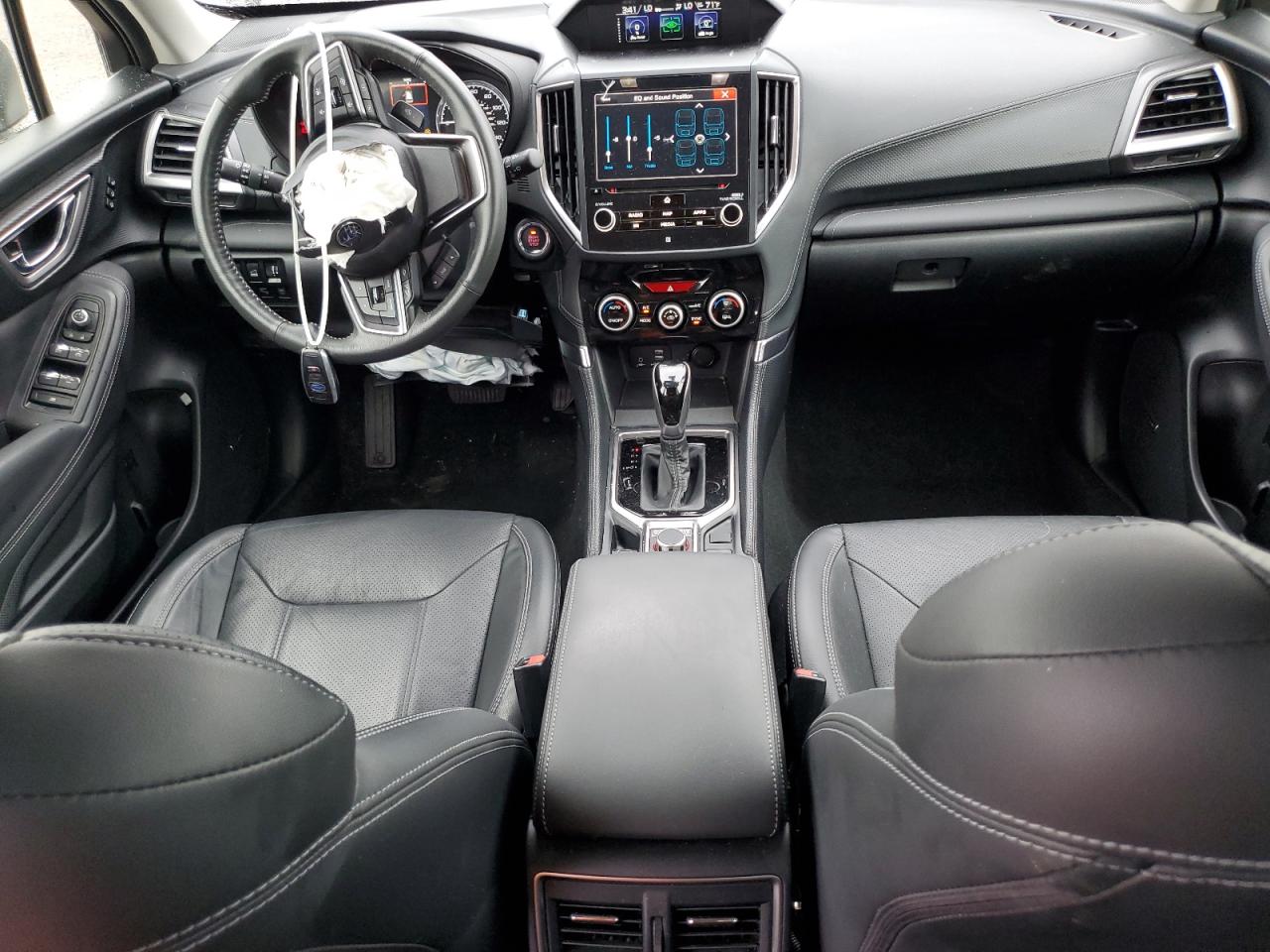 2022 Subaru Forester Touring VIN: JF2SKARC7NH527629 Lot: 84573985