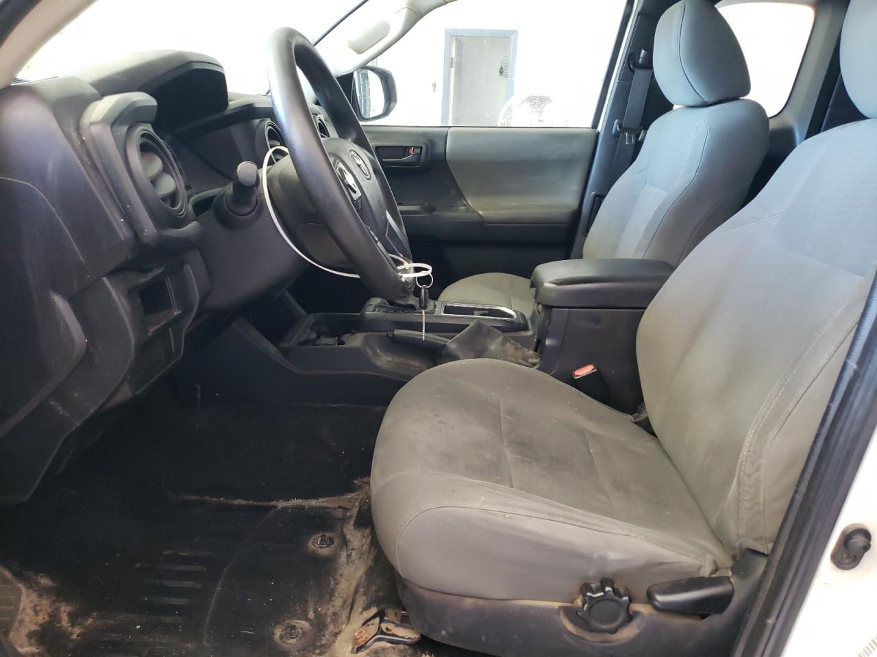 2017 Toyota Tacoma Access Cab VIN: 5TFRX5GN4HX077149 Lot: 84484165