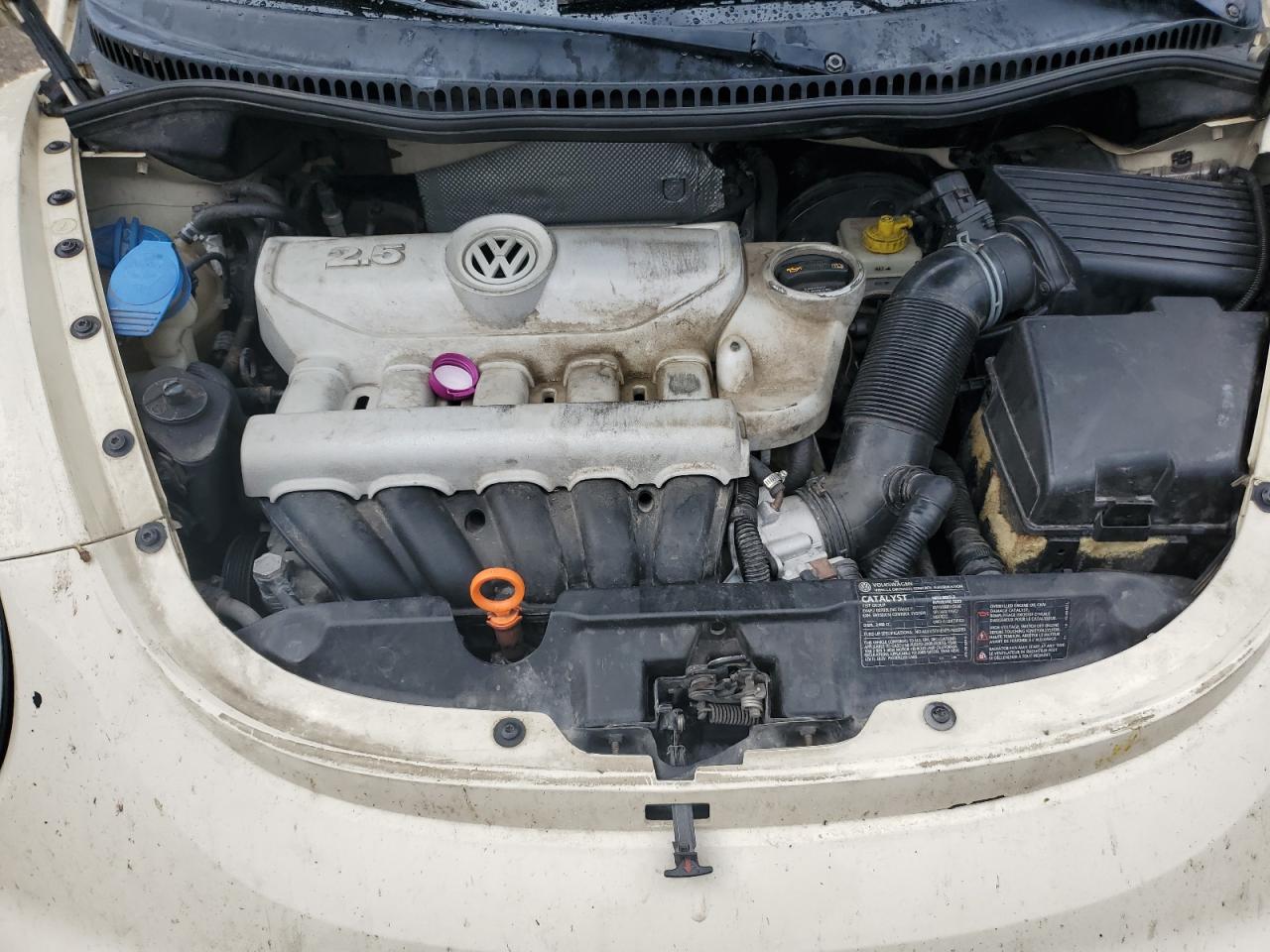 2008 Volkswagen New Beetle S VIN: 3VWPW31C78M525117 Lot: 81282195