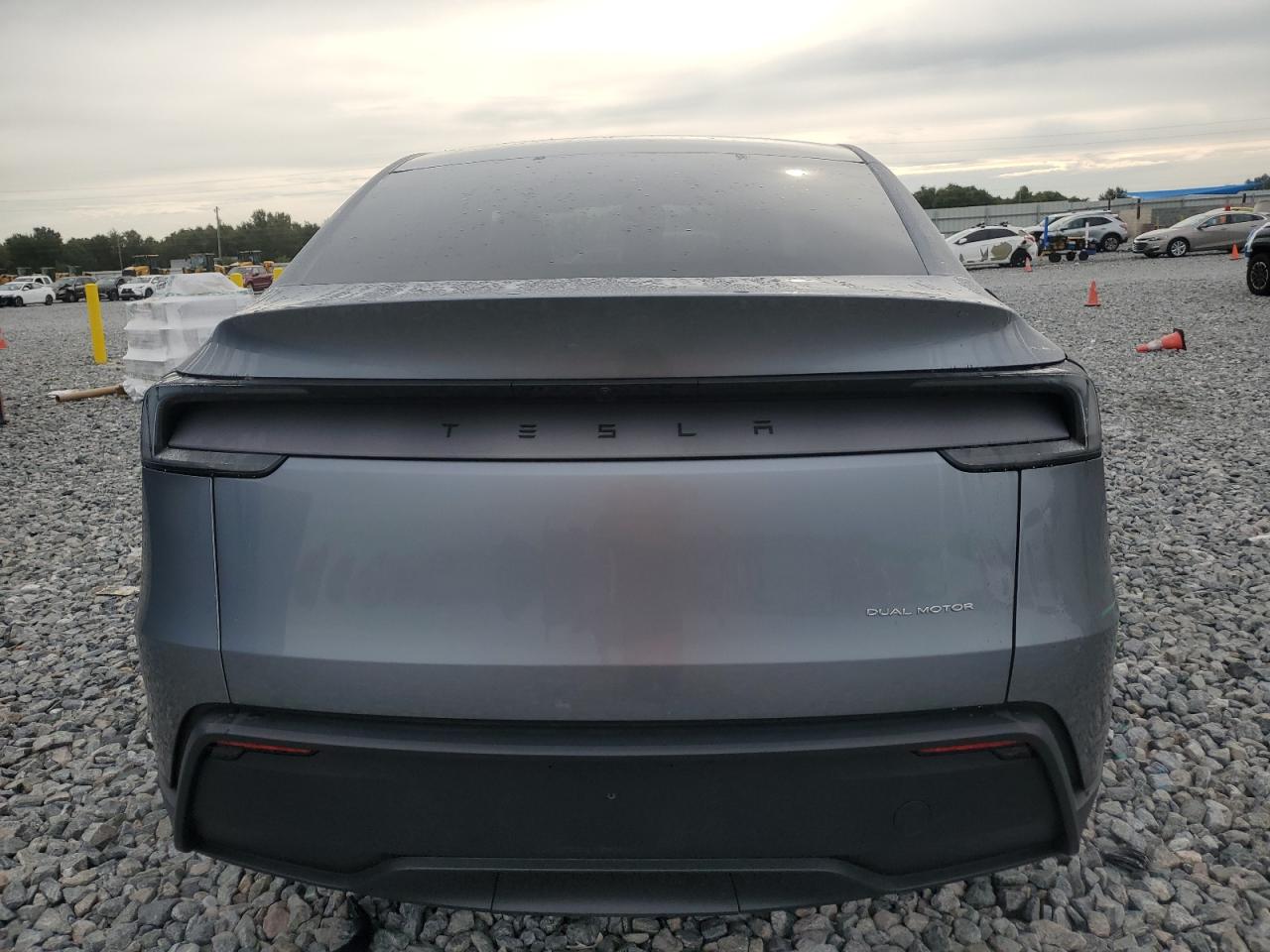2026 Tesla Model Y VIN: 7SAYGDEE4TA397065 Lot: 81117375