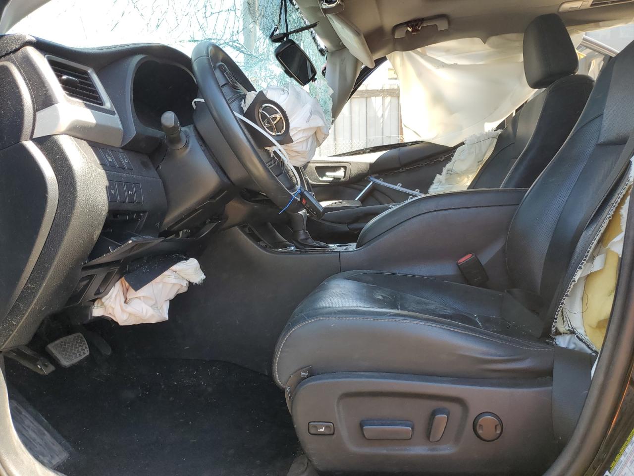 2014 Toyota Highlander Limited VIN: 5TDDKRFH7ES010705 Lot: 81755045