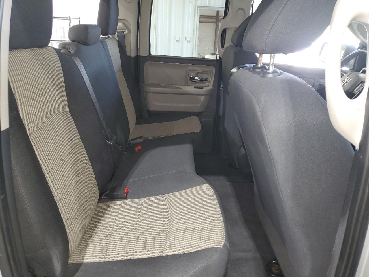 2011 Dodge Ram 1500 VIN: 1D7RV1GT1BS689977 Lot: 71823475