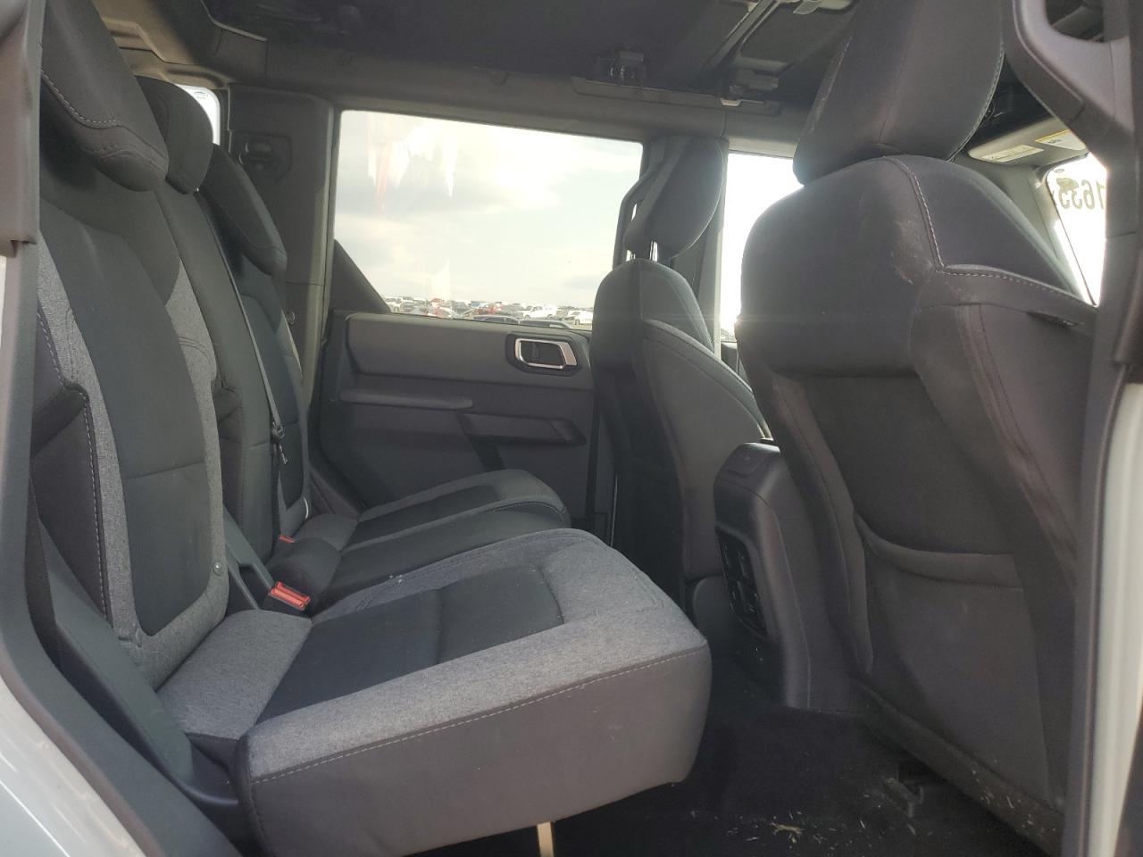 2022 Ford Bronco Base VIN: 1FMDE5BH2NLA88229 Lot: 71161635