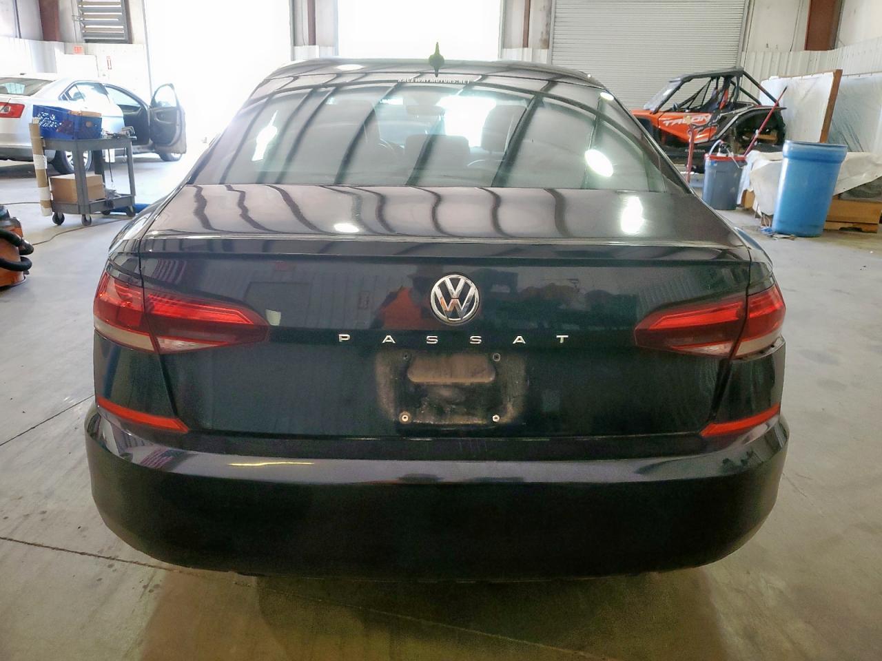 2020 Volkswagen Passat Se VIN: 1VWSA7A34LC016967 Lot: 71004485