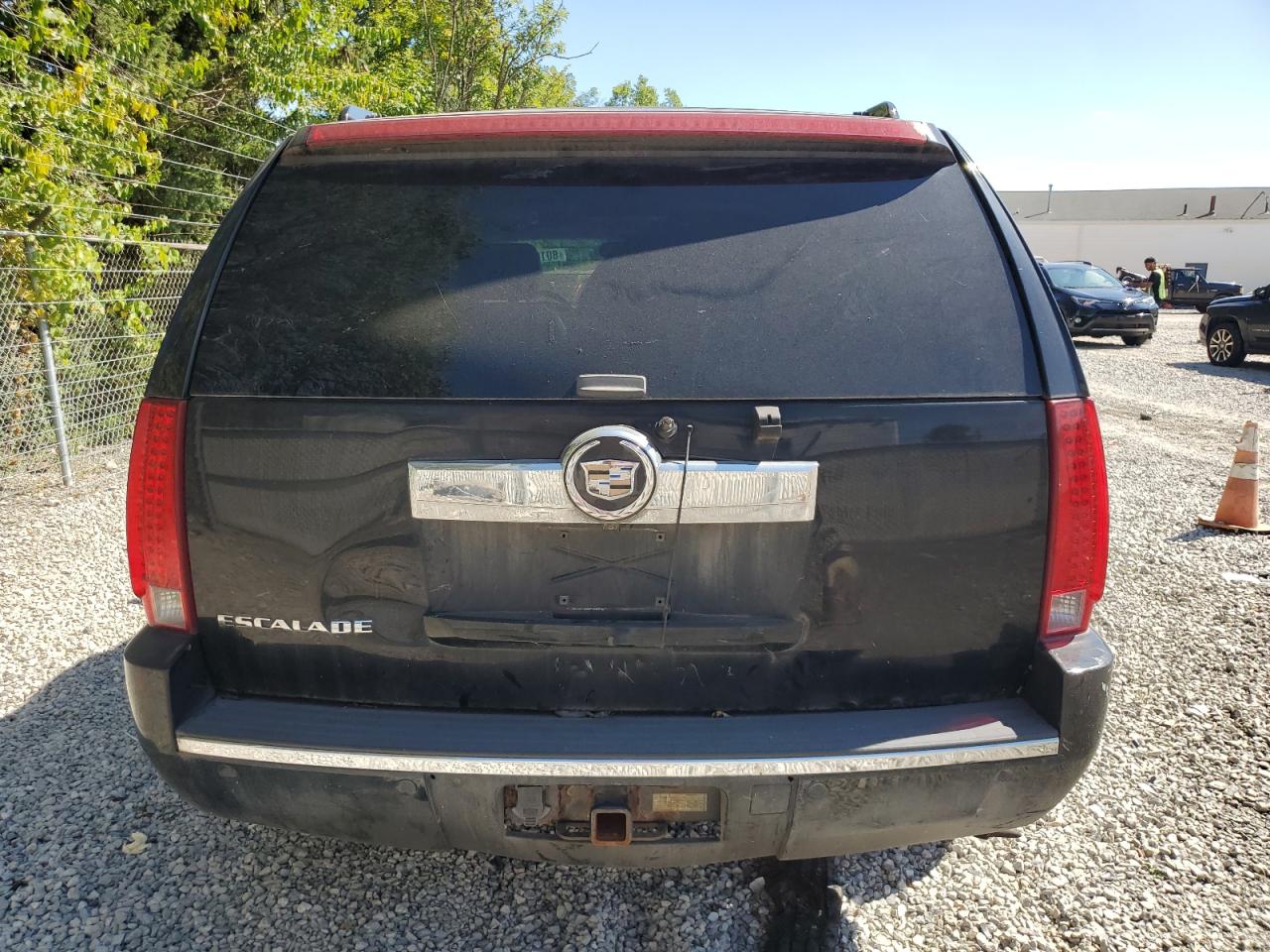 2007 Cadillac Escalade Luxury VIN: 1GYFK63817R258424 Lot: 80101615