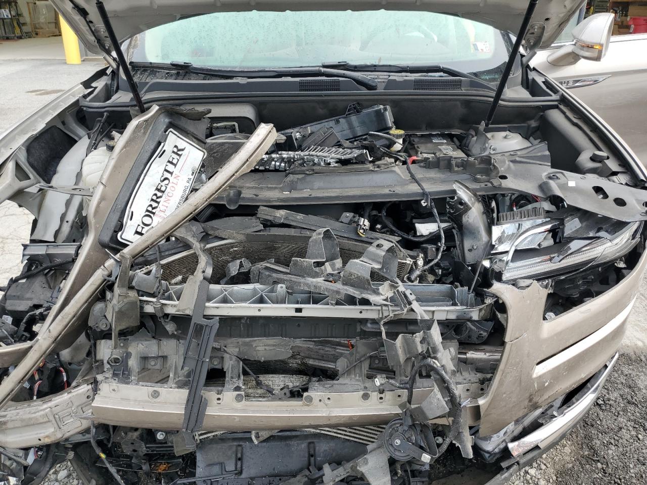 2019 Lincoln Nautilus Select VIN: 2LMPJ8K9XKBL66703 Lot: 81758465