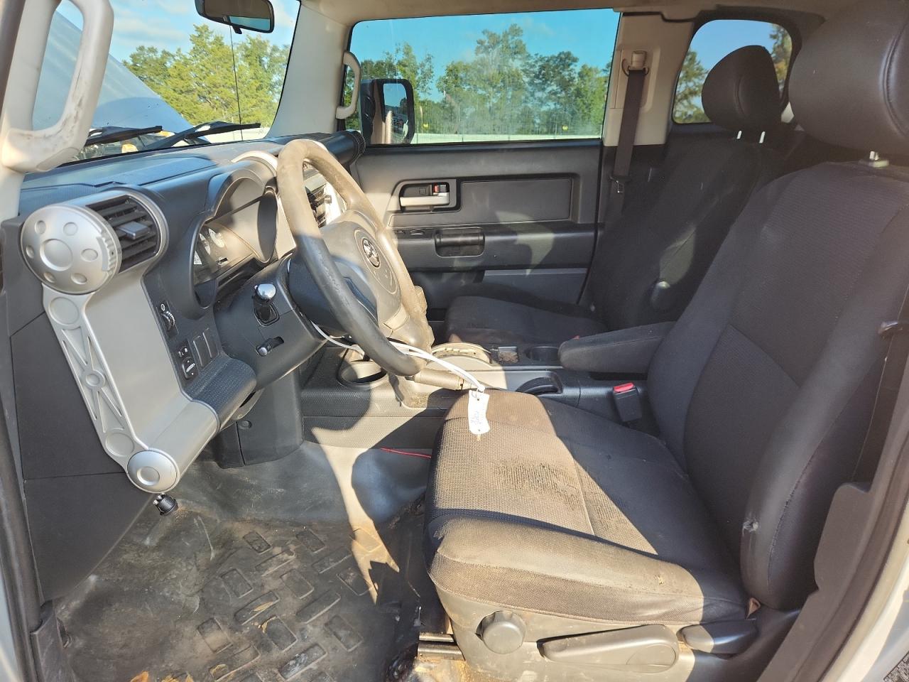2007 Toyota Fj Cruiser VIN: JTEBU11F470099823 Lot: 71902975