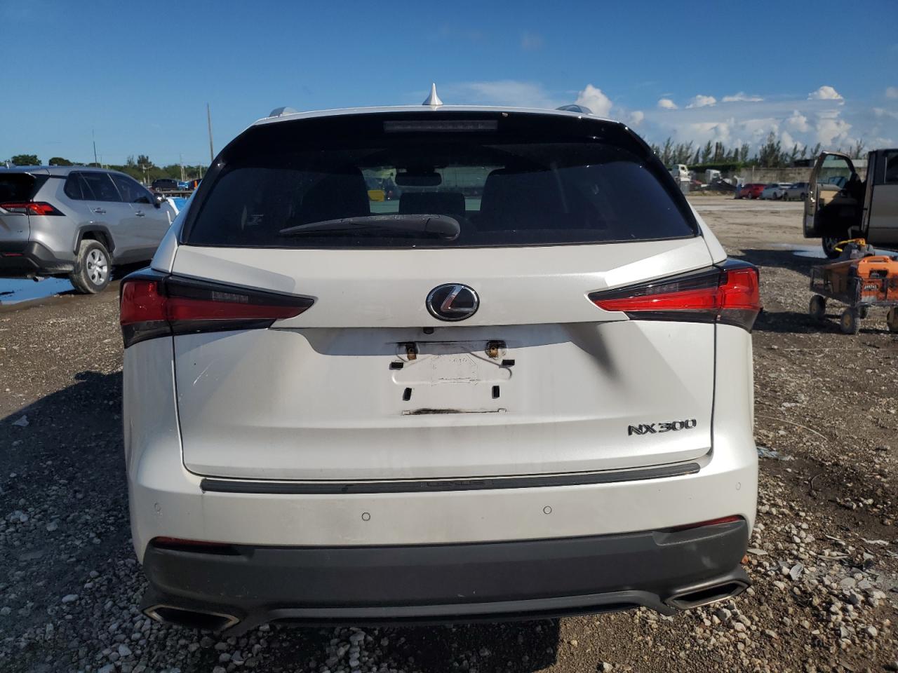 2019 Lexus Nx 300 Base VIN: JTJYARBZ5K2154742 Lot: 83752315