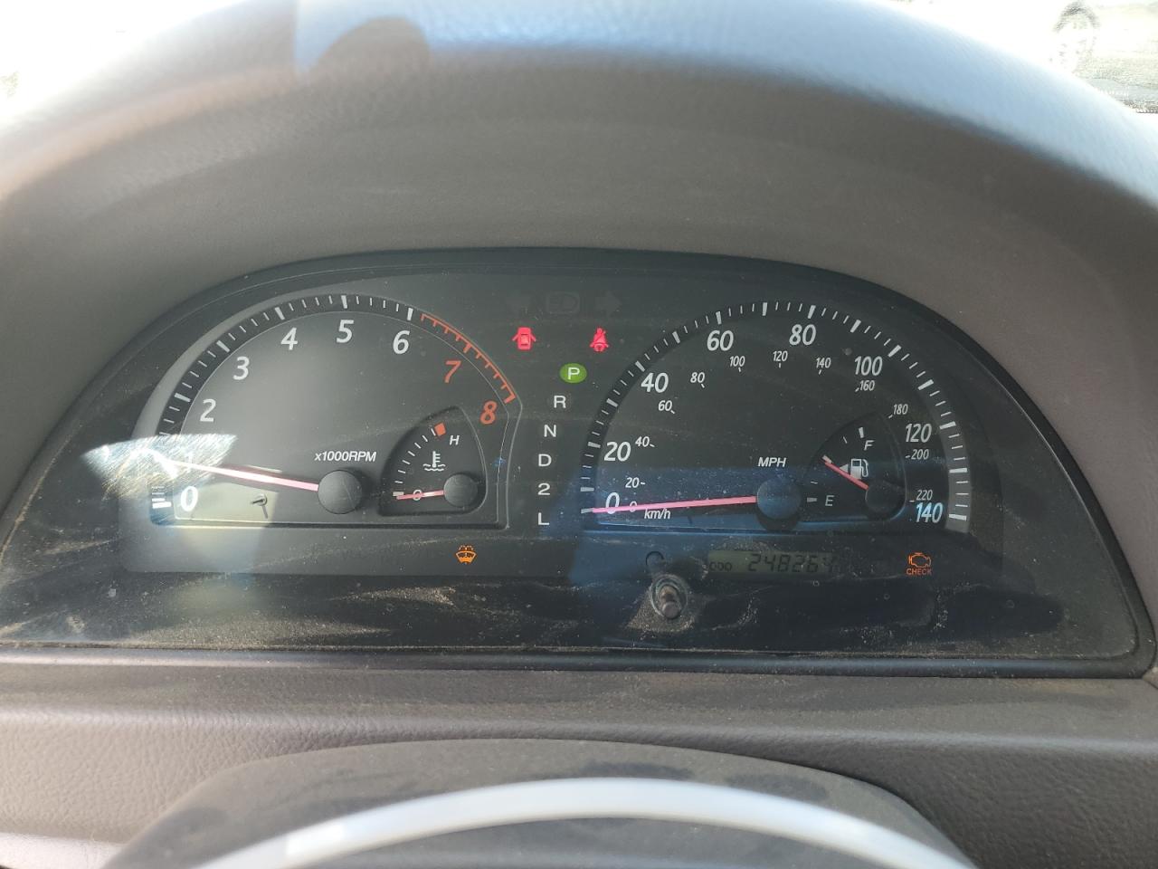 2003 Toyota Camry Le VIN: JTDBE32K330238018 Lot: 81648195