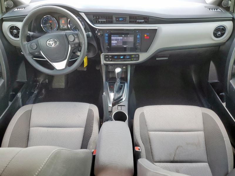  TOYOTA COROLLA 2019 Srebrny