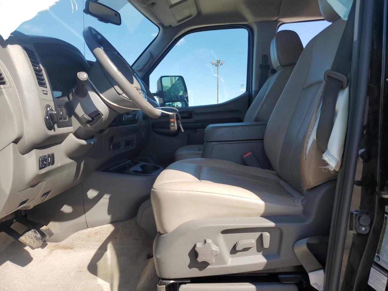 2016 Nissan Nv 3500 S VIN: 5BZAF0AA0GN855403 Lot: 81869055