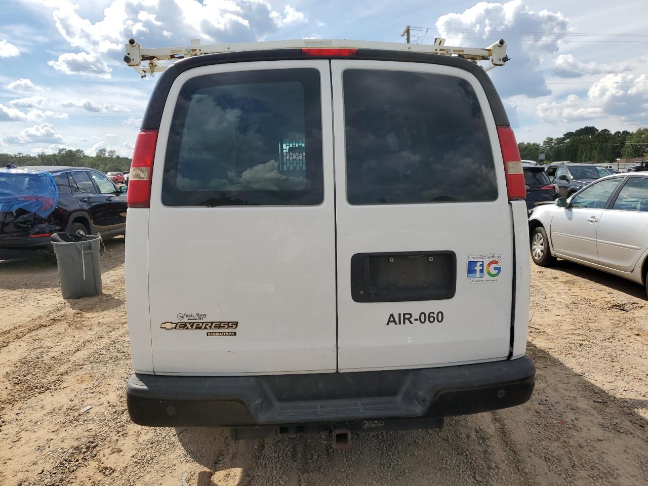 2016 Chevrolet Express G2500 VIN: 1GCWGAFF8G1294419 Lot: 84244905
