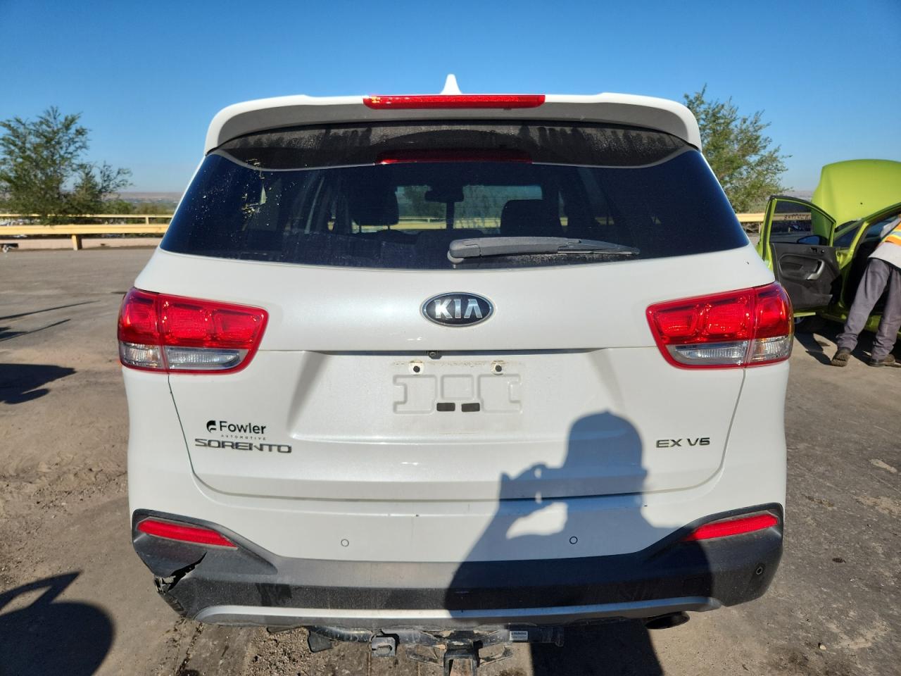 2017 Kia Sorento Ex VIN: 5XYPHDA5XHG204397 Lot: 81920225