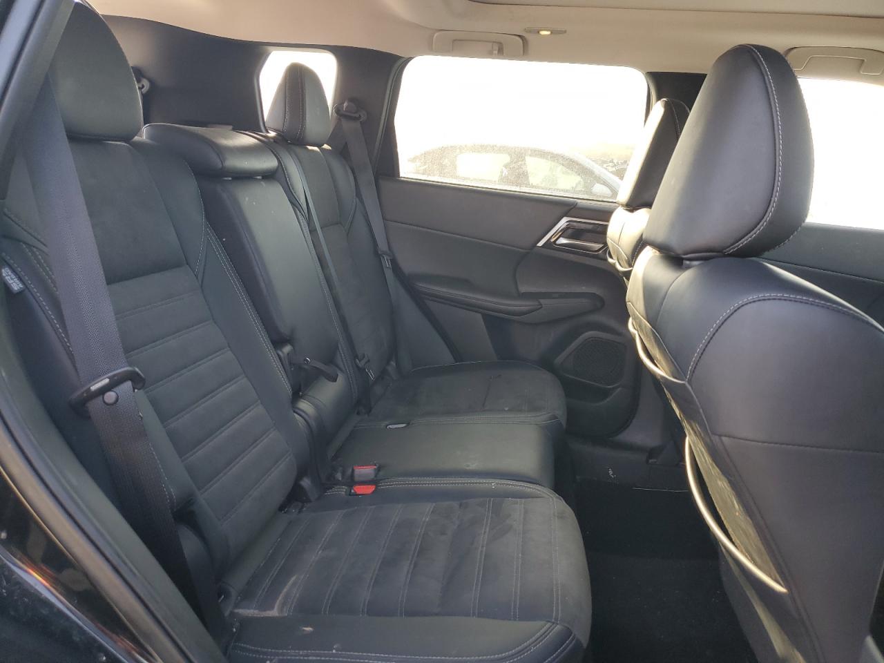 2024 Mitsubishi Outlander Se VIN: JA4J4VA85RZ023061 Lot: 68166245