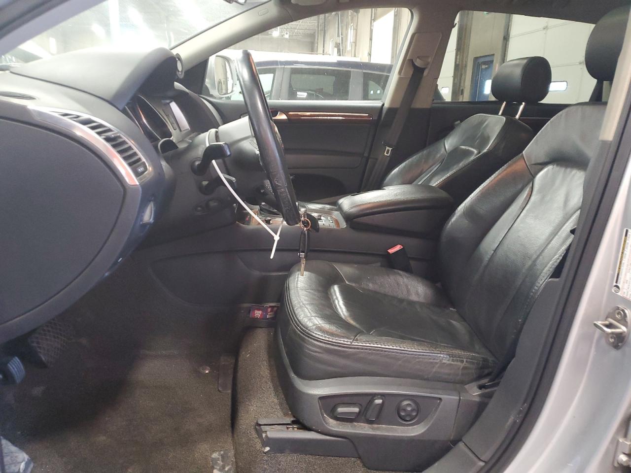 2007 Audi Q7 4.2 Quattro Premium VIN: WA1BV74L17D047087 Lot: 72069315