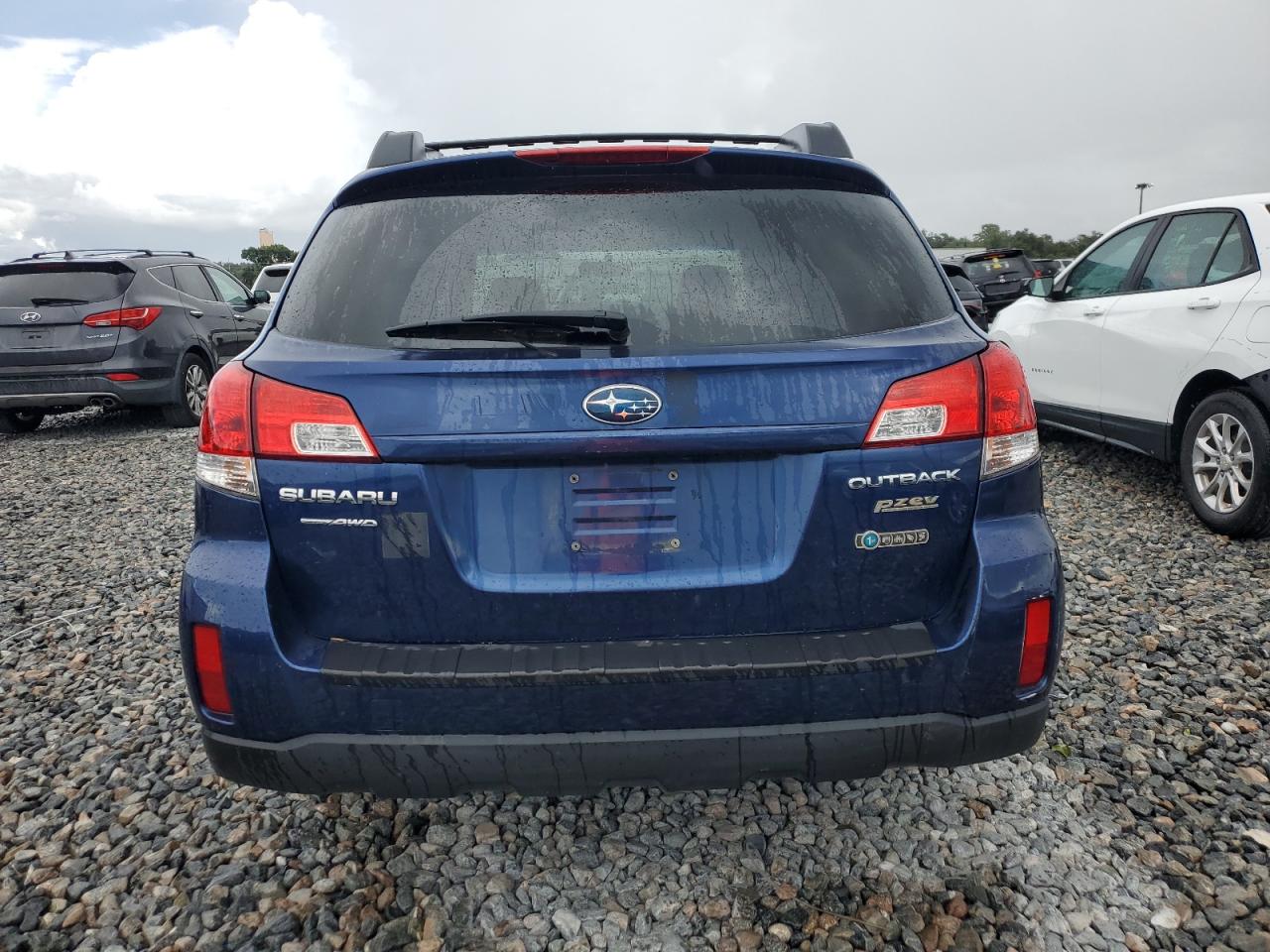 2011 Subaru Outback 2.5I Premium VIN: 4S4BRBCC2B3364675 Lot: 81847555